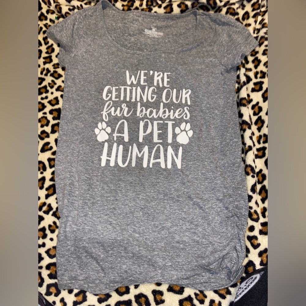 Maternity Shirts size Medium great condition